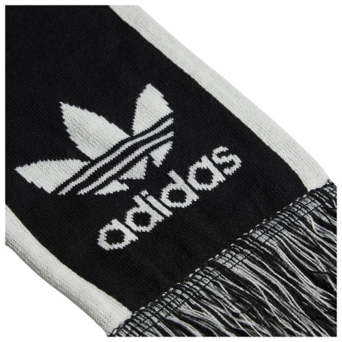 FOOTBALL SCARF